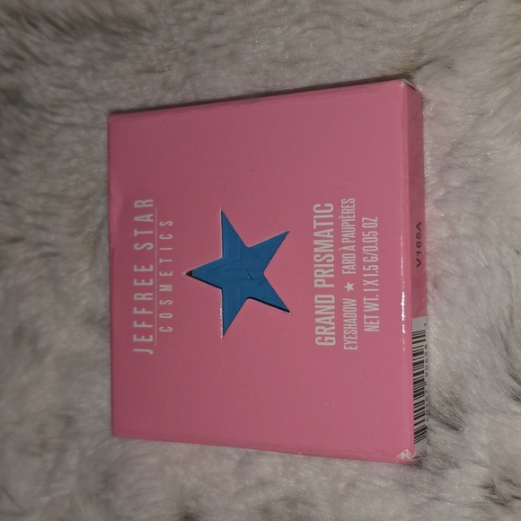 Jeffree Star Cosmetics Grand Prismatic Eyeshadow (Bright Blue) NWT - Picture 1 of 5